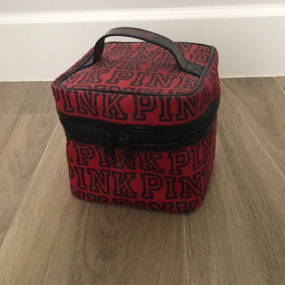 Red VS Pink Make-Up Bag